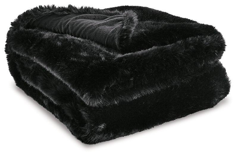 Gariland Throw image
