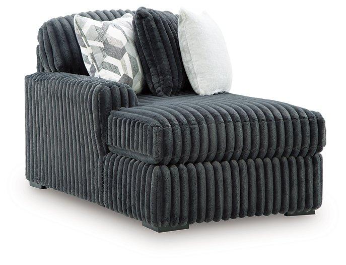Midnight-Madness Super Chaise